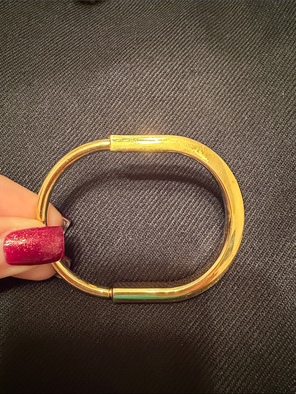 Tiffany & Co LOCK BANGLE 18k Oval Hinged Bangle Bracelet - Women Jewelry sz MED